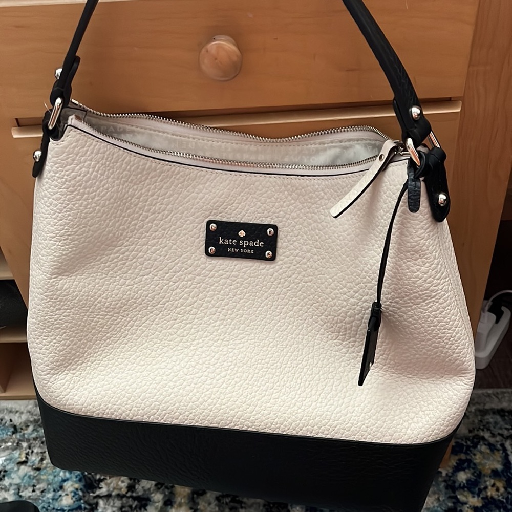 Kate Spade ♠️ Black and cream bag Soft pebble-texture leather. Never used!
